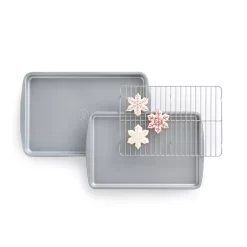 Food Network™ 3-pc. Nonstick Cookie Sheet Set With Cooling Rack 7 Food Network™ 3-pc. Nonstick Cookie Sheet Set With Cooling Rack -Professional Kitchen Supplies Store 2168072 ALT3